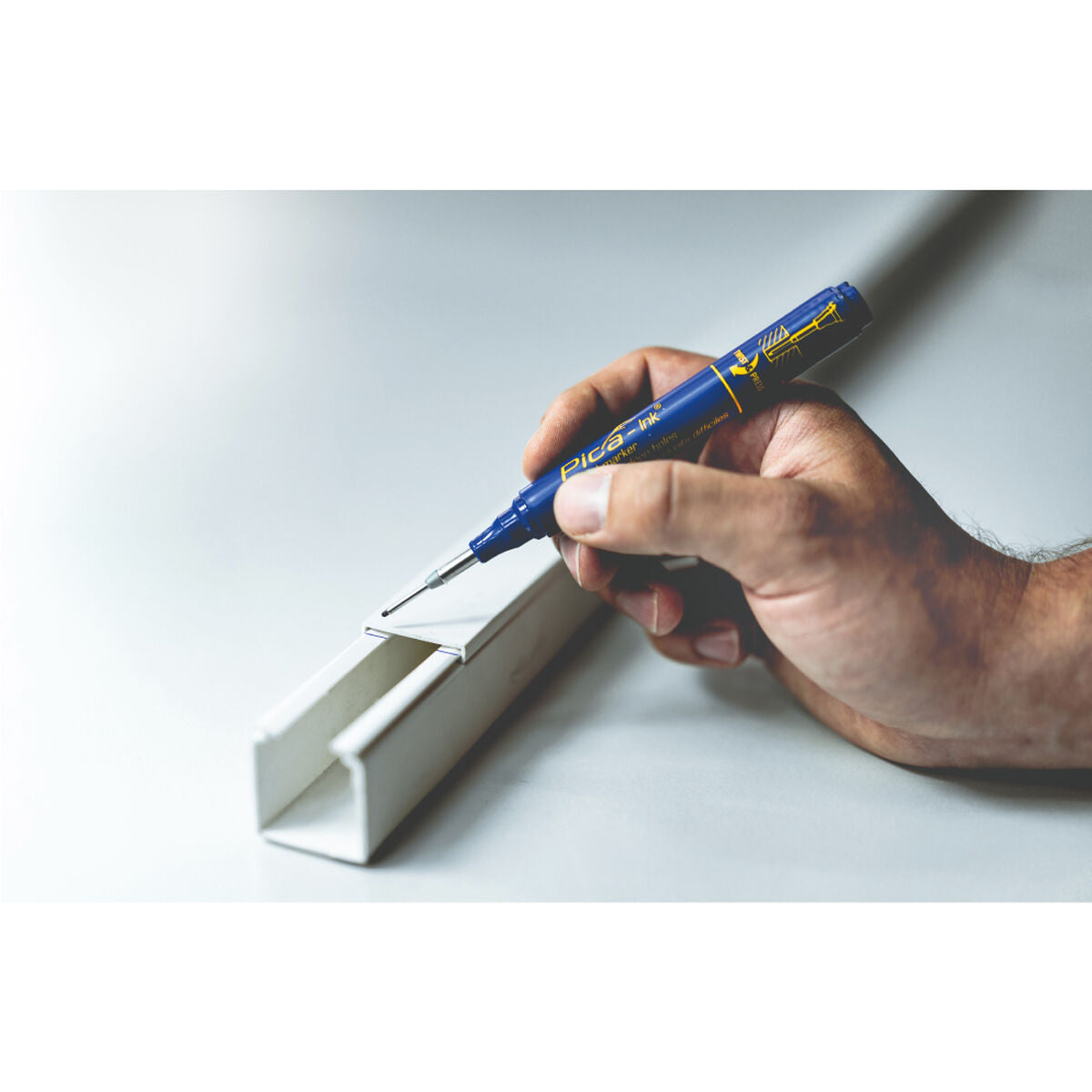 V3H6EBCEFC91860BE071EAD5920773045E7R6679145P3