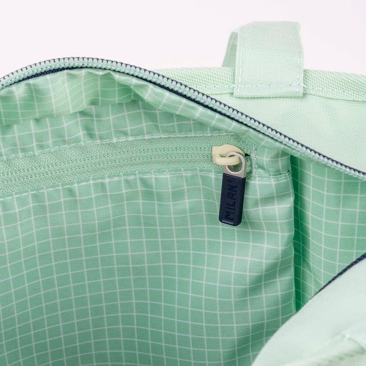 V6H987232CD706B790765FB101E46F0EED0R6624156P8