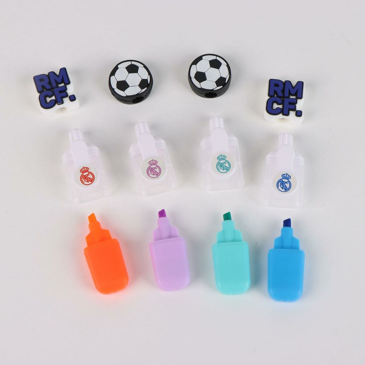 V6HF8A2E40B4B5411E2D09A47FF8EDF7DFFR6618593P3