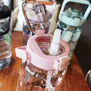 Large Capacity Plastic Straw Water Bottle - Sterilamo